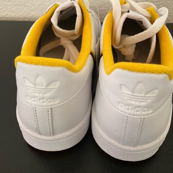 HOST PICK🔥 MENS ADIDAS CONTINENTAL 80 SNEAKERS 8 - Picture 5 of 8